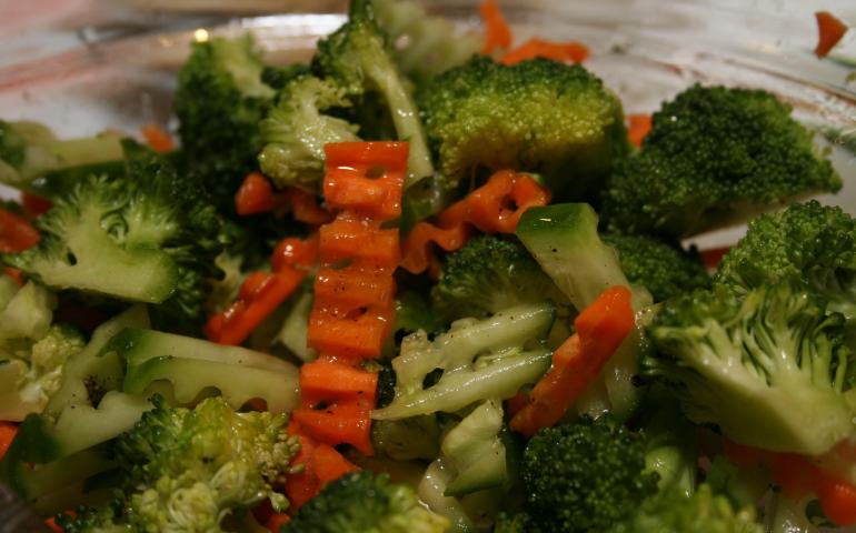 Broccoli_salad